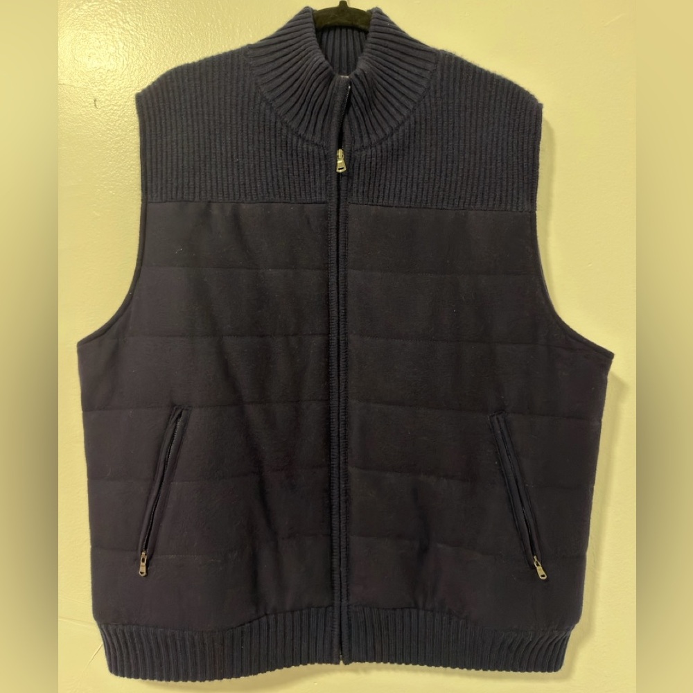 Amicale Cashmere Black Quilted Vest XL